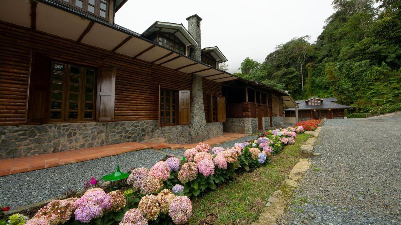 Las Mercedes Lodge カリ エクステリア 写真